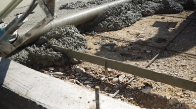 25 PK Concrete Low Profile Flat Bar Screed Rail Chairs for 3/8